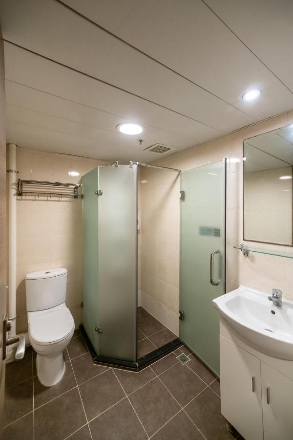 Metacity Living Отель Гонконг